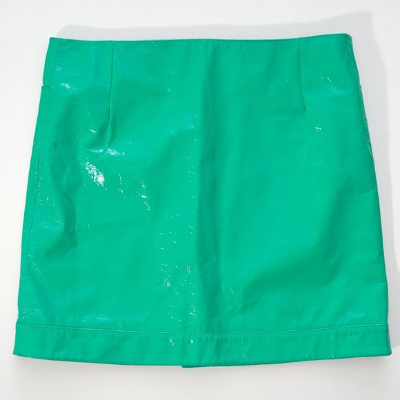 NWOT VERSUS VERSACE Patent Leather Mini Skirt 42 - Picture 10 of 11
